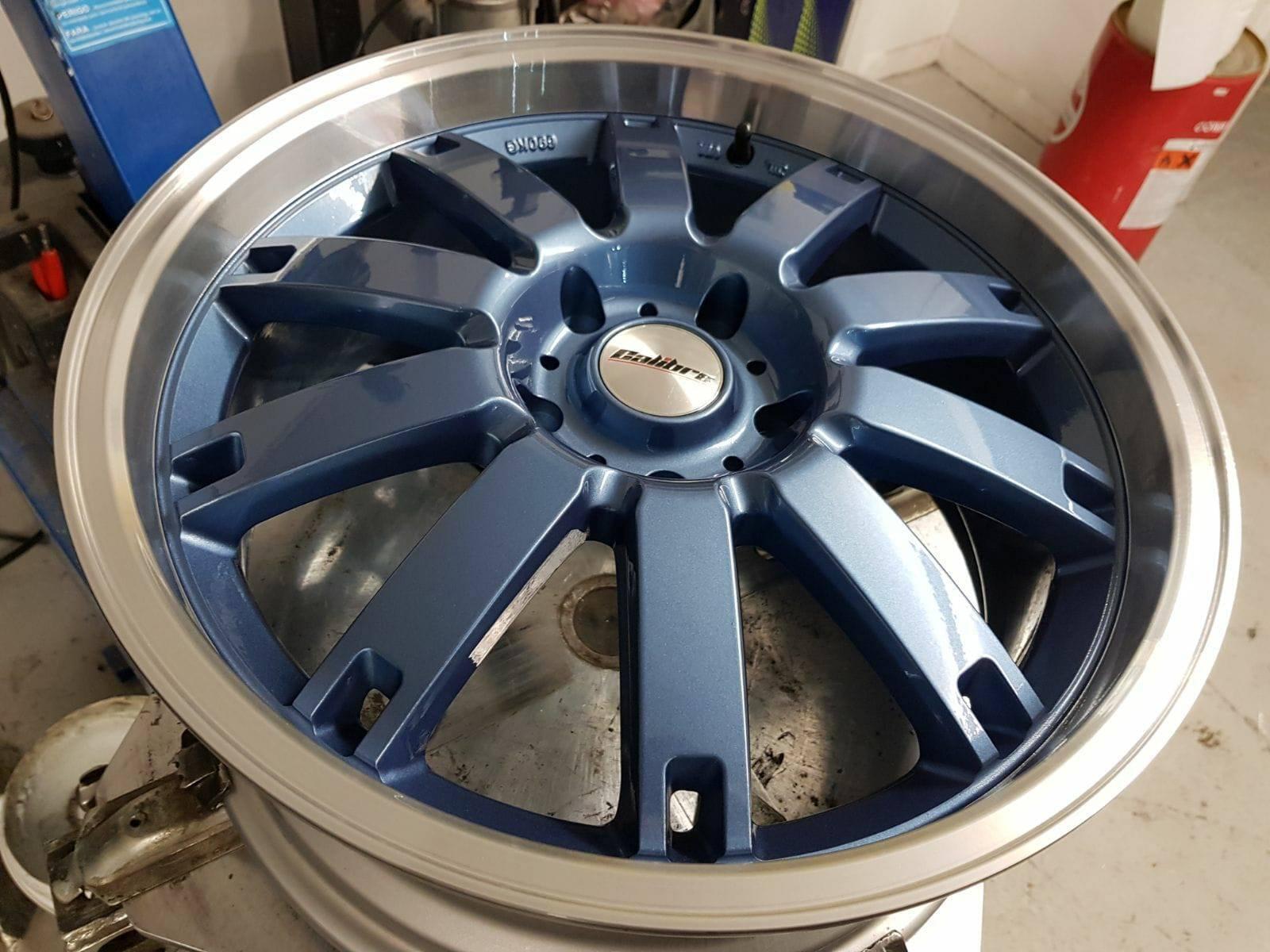 Custom colour painted alloy wheel with professional lacquer finish